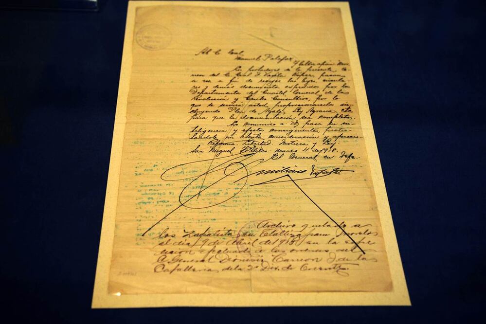 UNAM exhibe manuscrito inédito de Emiliano Zapata ¿Qué dice?