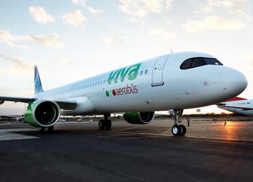 Superpeso y bolsa sufren por tarifas de aeropuertos