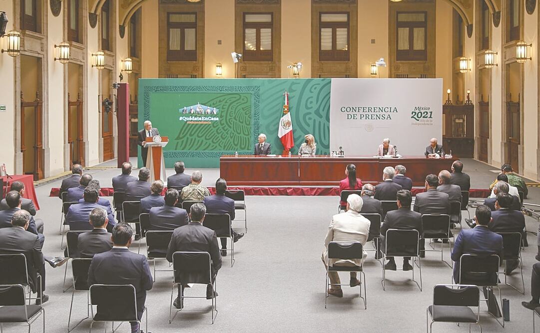 El presidente López Obra- dor firmó el Acuerdo Na- cional por la Democracia en el que se comprometió a no interferir en el proceso electoral. Foto: ARCHIVO EL UNIVERSAL