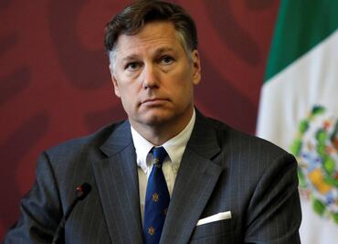 Embajador de EU en México celebra cumpleaños el mismo día que AMLO