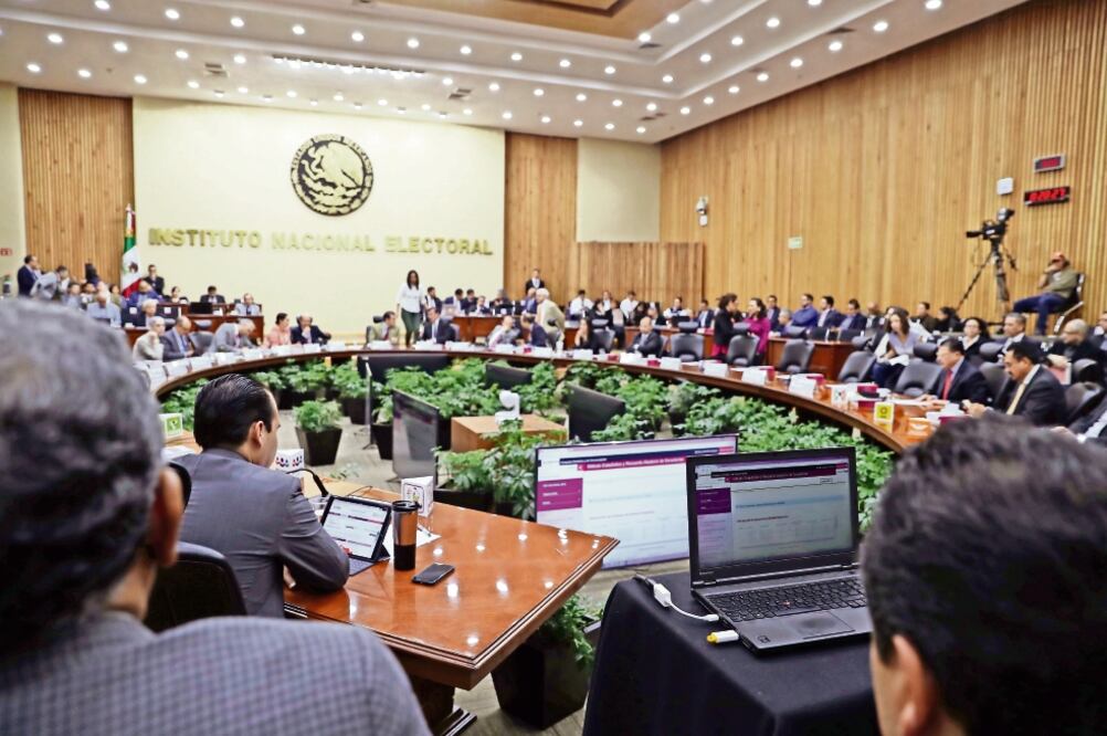 Con el informe sobre los resultados del cómputo distrital para la elección presidencial, el INE dio por concluida su participación en el proceso (GERMÁN ESPINOSA. EL UNIVERSAL)