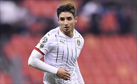 'Conejo' Brizuela descarta crisis en Chivas