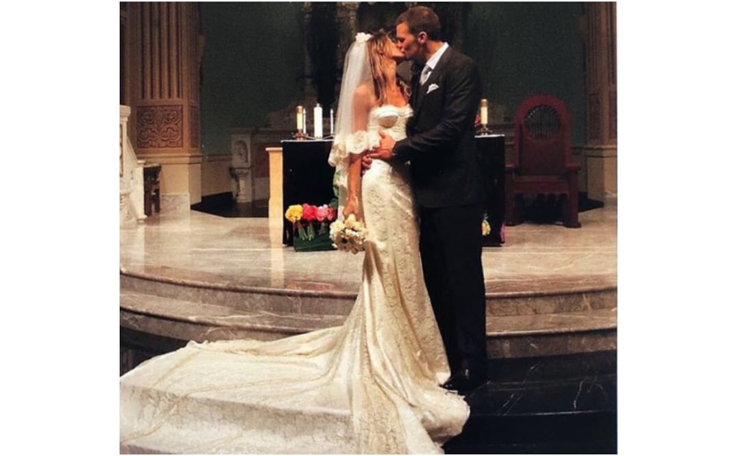 El diseño estuvo a cargo de la firma Dolce & Gabbana. (Foto: Instagram Gisele Bündchen)