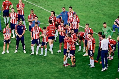 Chivas llega a su 120 aniversario urgido de un título; dejaron de ser los más ganadores