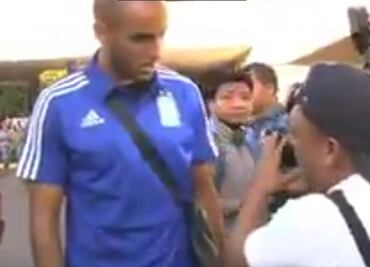 Guido Pizarro, cerca de los golpes con camarógrafo