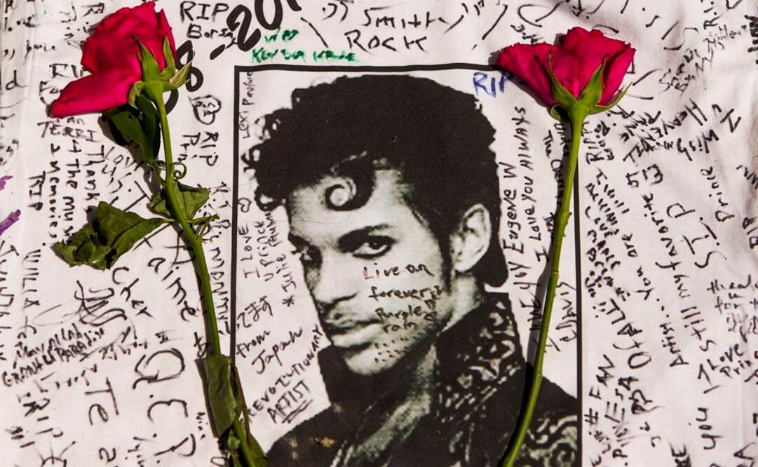 Los equipos de emergencia que respondieron al llamado al 911 en Chanhassen, a unos 35 kilómetros de Minneapolis, no pudieron revivir a Prince. FOTO: