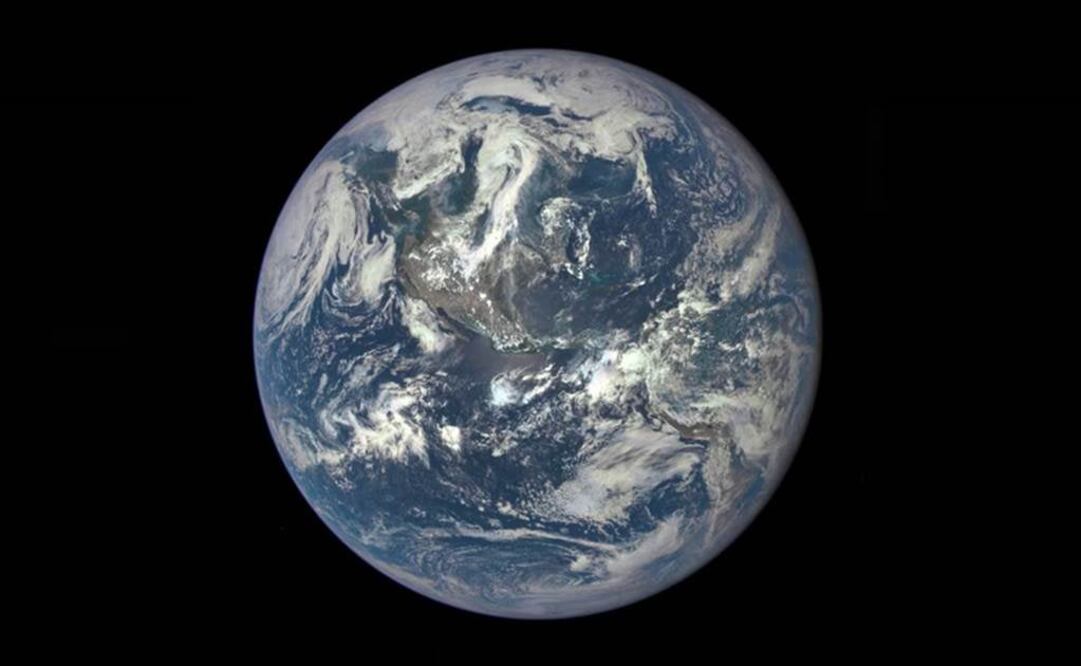 La gente tiene cada vez más conciencia que la Tierra tiene límites que no podemos seguir transgrediendo. Foto: NASA