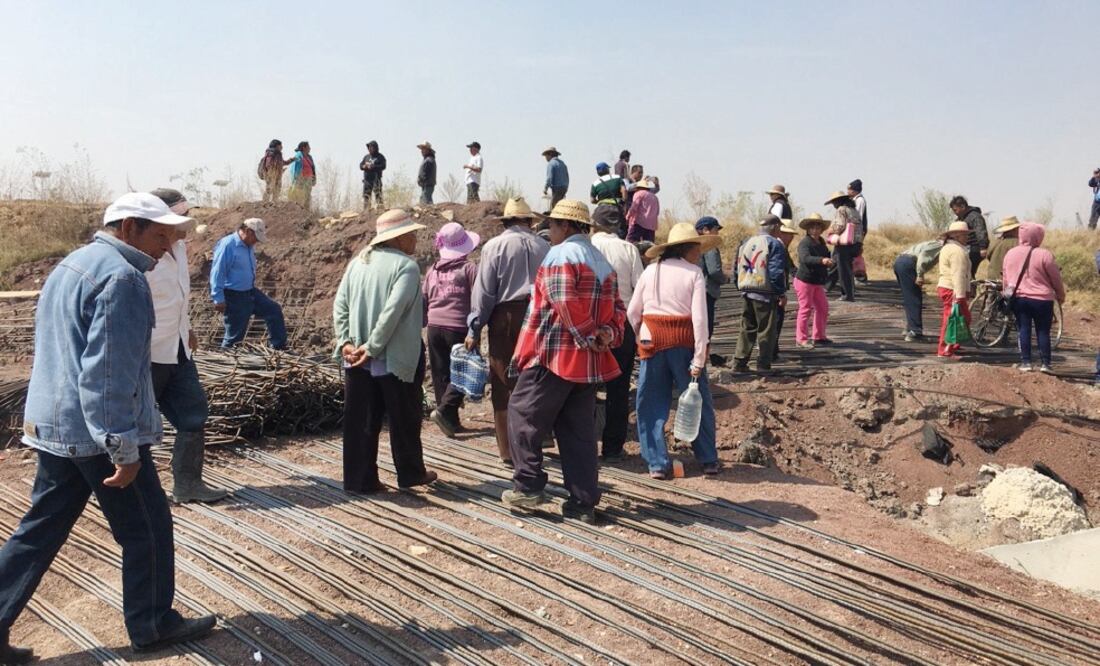 Integrantes del Frente de Pueblos en Defensa de la Tierra también criticaron al presidente Peña Nieto por el NAICM. (ARCHIVO EL UNIVERSAL)