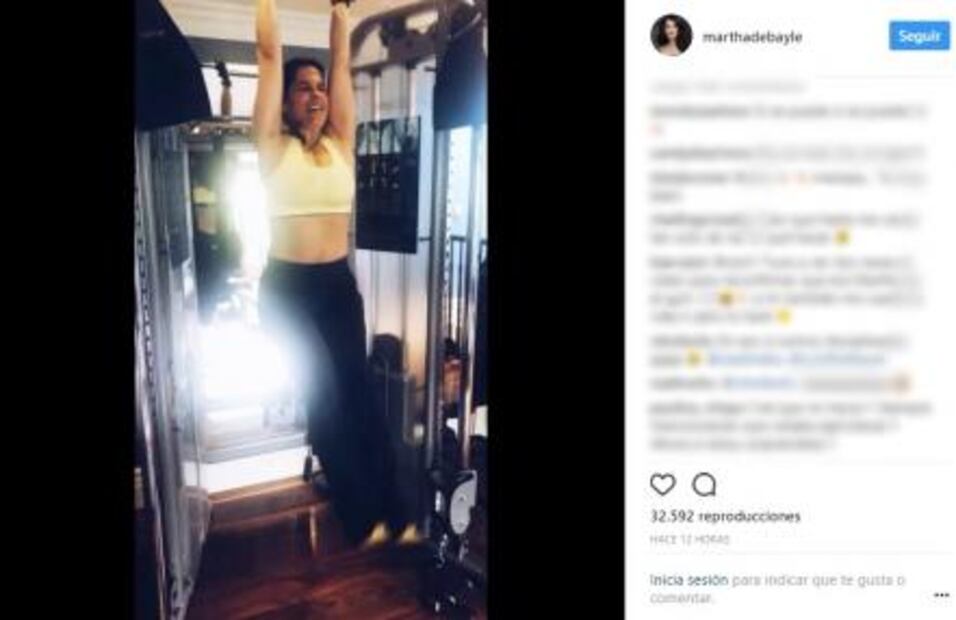 Martha Debayle muestra su figura durante rutina de ejercicio