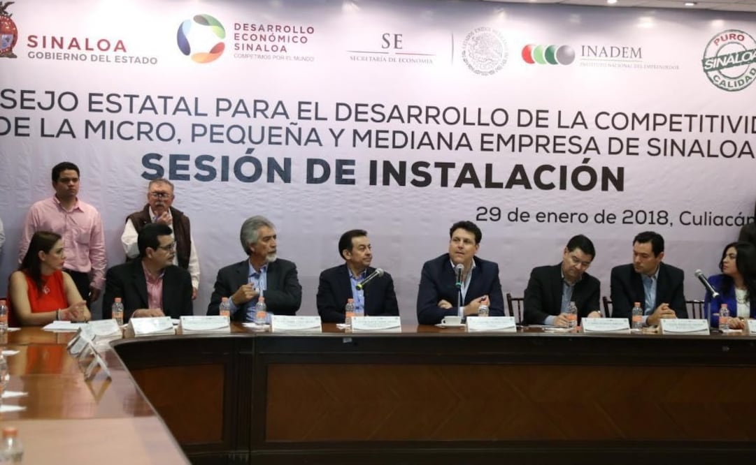 El titular de Desarrollo Económico estatal, Javier Lizárraga, informó que en 2017, el programa Sinaloa Emprende superó los mil casos de éxito estimados para el año. (FOTO: Especial)