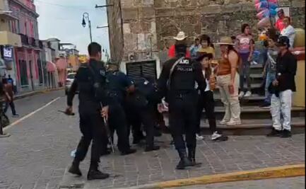 Turistas viven momentos de pánico en Tequila, Jalisco; hombre en presunto estado de ebriedad desarma a policía y dispara