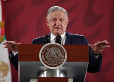 Programas sociales causan percepción de que el dinero alcanza: PRD y PRI