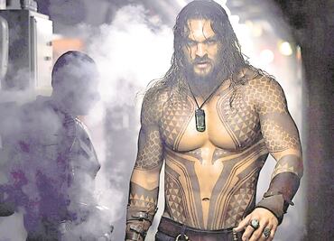 Avión en el que viajaba Aquaman casi se incendia