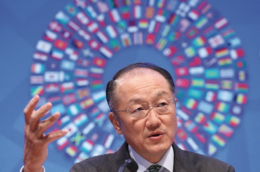 El presidente del Banco Mundial ( BM), Jim Yong Kim, dijo que el espacio para los evasores se está cerrando gracias a iniciativas de transparencia fiscal (CORTESÍA DEL FMI)