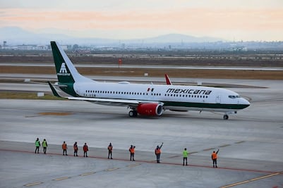 Mexicana, otra vez al aire, aun con peripecias