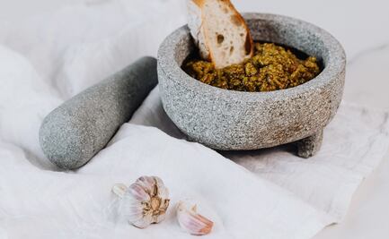 Cómo hacer la mejor salsa verde en molcajete