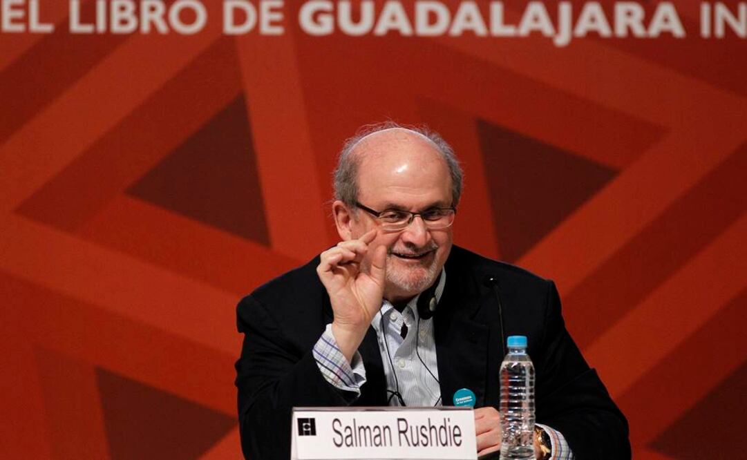 Cada año, según confirmó Rushdie, hay gente que eleva el precio puesto a su cabeza. "El problema es que los periodistas occidentales se lo toman en serio, pero en realidad no pasa nada", apuntó. FOTO: El autor en la FIL Guadalara. Archivo EL UNIVERSAL.