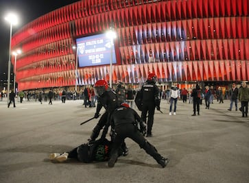 FIFA confía en seguridad en el Mundial pese a violencia de aficionados rusos