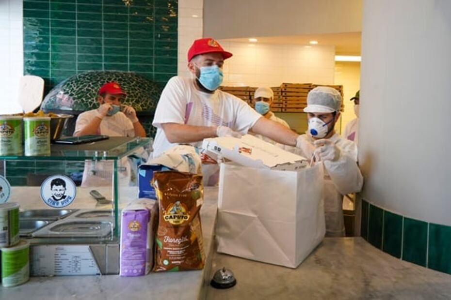 Italia prevé reabrir bares, restaurantes y museos el 4 mayo para reactivar economía