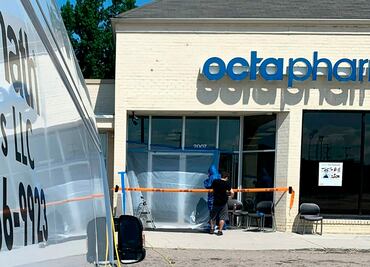 Donante de plasma apuñala a 3 personas en clínica de EU