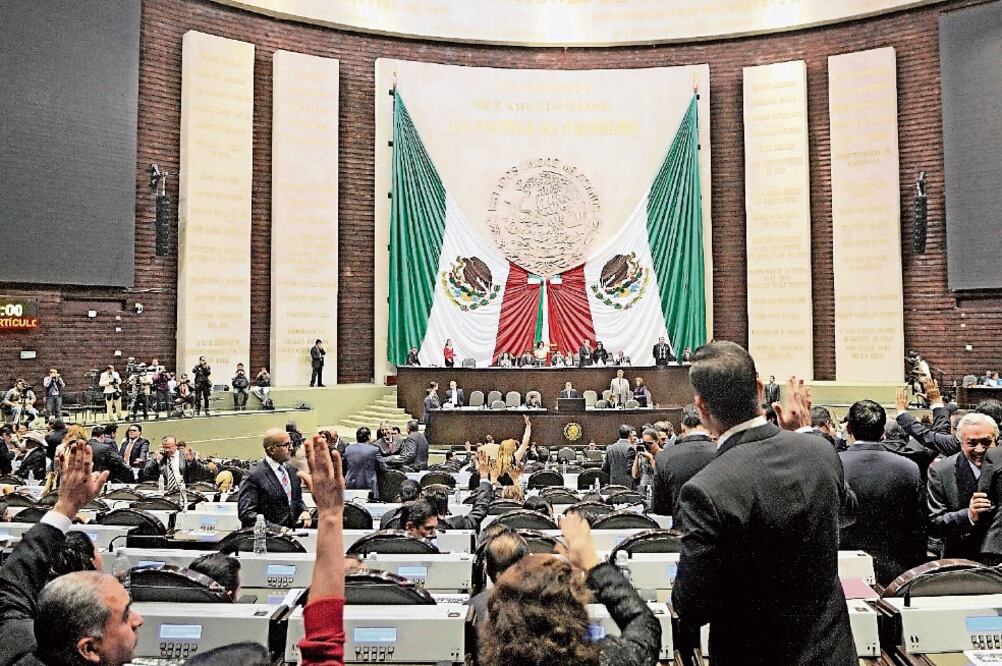 En esta semana será discutido y votado en la Cámara de Diputados el tema de la desindexación del salario mínimo, la cual beneficiará a millones de trabajadores mexicanos (Especial)