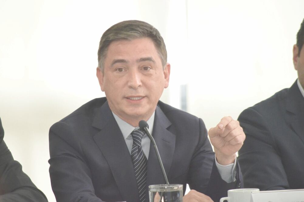 Compromiso. El secretario de Seguridad Pública de Nuevo León reiteró que su renuncia está en la mesa del gobernador (EMILIO VÁSQUEZ. EL UNIVERSAL)