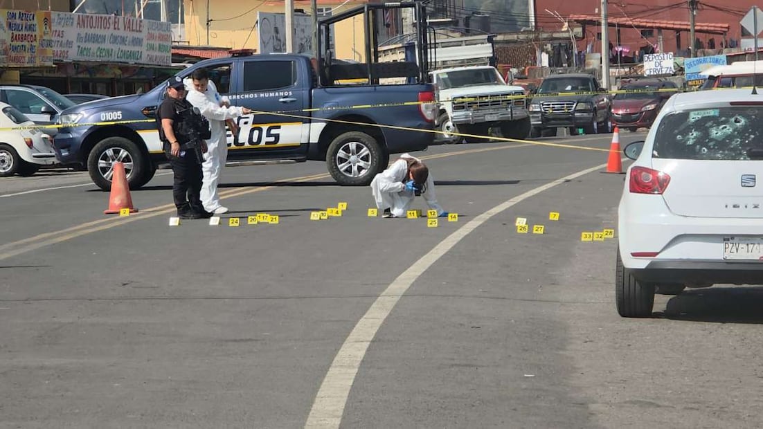 El área fue acordonada lo que afectó parcialmente la circulación en el punto que conecta con la Ciudad de México. Foto: Especiales.