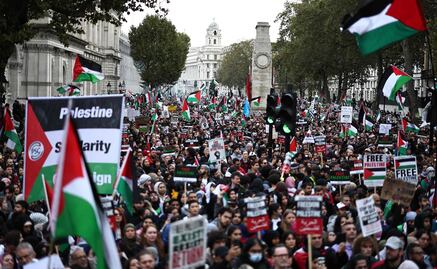 FOTOS: Miles de personas se manifiestan en ciudades del mundo por la causa palestina