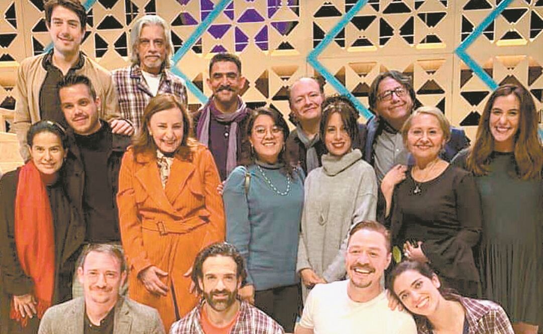 Arcelia Ramírez, Chapu Garza y Sergio Zurita fueron padrinos de la función de estreno. Foto: FACEBOOK