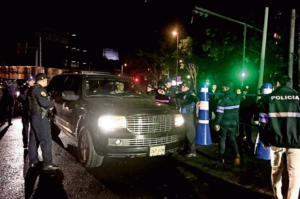 La Secretaría de Seguridad Pública local afirma que desde 2016 en la Ciudad de México se ha capacitado a 653 escoltas en la Universidad de la Policía. (ANDREA AHEDO. EL UNIVERSAL)