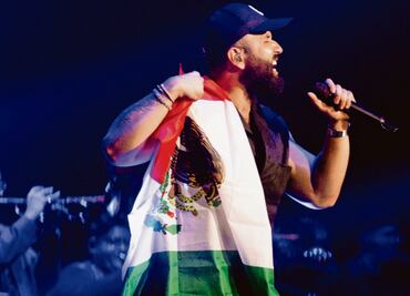 Carín León derriba prejuicios en el regional