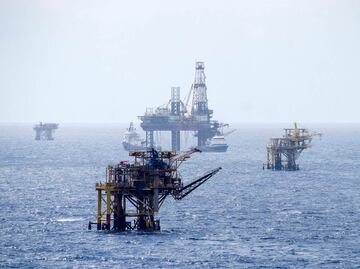 Petroprecios, cada vez más cerca de 100 dólares por barril