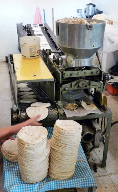 Pasaron décadas antes de desarrollarse las piezas que hacen posible el corte circular en la masa. Wikimedia Commons.