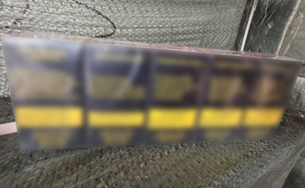 Aseguramiento de cigarros falsos en Lázaro Cárdenas, Michoacán. Foto: X @GabSeguridadMX