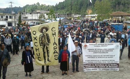 Marchan indígenas en defensa de los pueblos en Chiapas