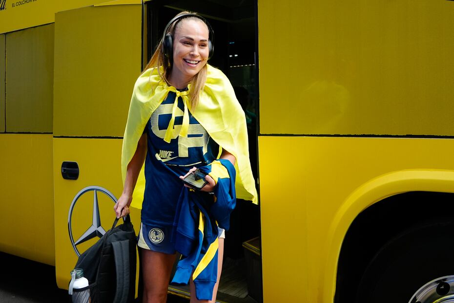 Irene Guerrero con las Águilas del América - Foto: Imago7