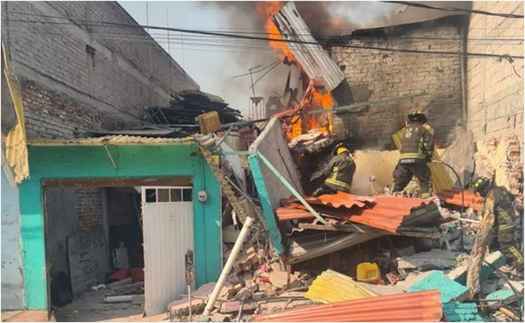 Explota casa en Iztapalalapa. Foto: Especial.