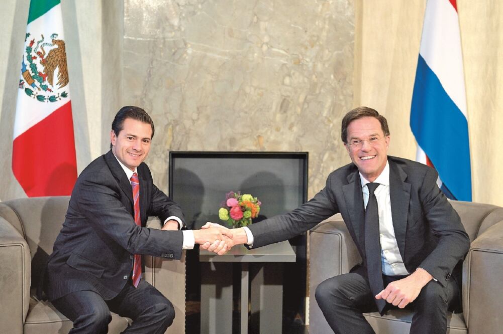 El presidente Enrique Peña Nieto se reunió con su homólogo neerlandés, el primer ministro Mark Rutte, con quien habló de las reformas estructurales en México como vía para nuevas inversiones (PRESIDENCIA)