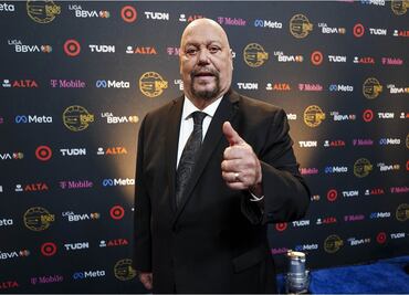 TUDN ya busca reemplazo del 'Perro' Bermúdez