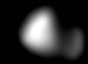 Descubren hielo en pequeña luna de Plutón