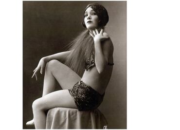 Antes de suicidarse, Lupe Vélez hizo una fiesta y comió mole mexicano