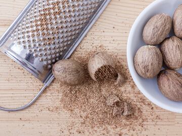 ¿Cómo se obtiene la nuez moscada?