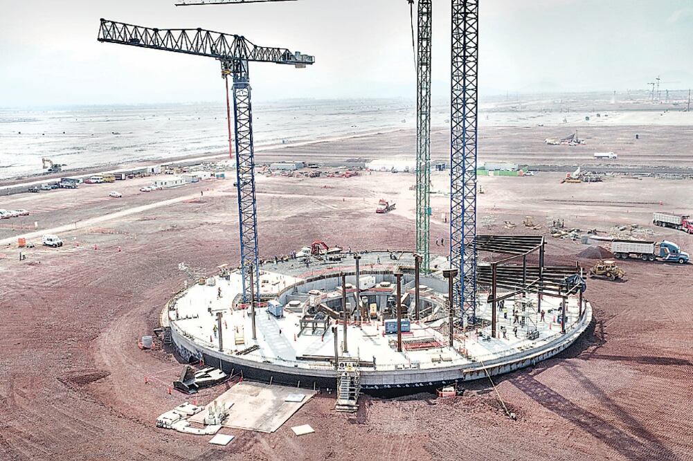 La agencia recordó que el nuevo aeropuerto es una de las cuatro obras más grandes en su tipo que están en construcción en el mundo. (ARCHIVO EL UNIVERSAL)