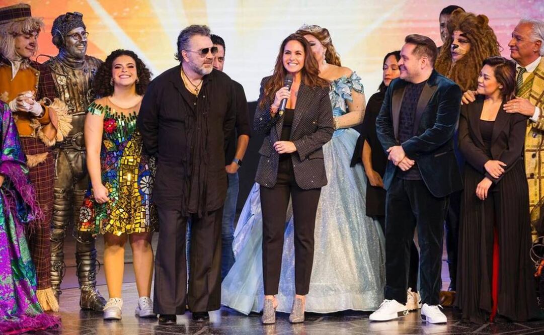 Lucero y Mijares respaldan a su hija  Lucero Mijares. Fotos: Manojo de ideas.