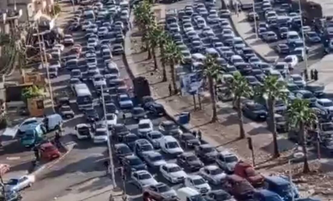 Cientos de personas huyen de Líbano a Siria tras bombardeos israelíes. Foto: X @AlertaNews24