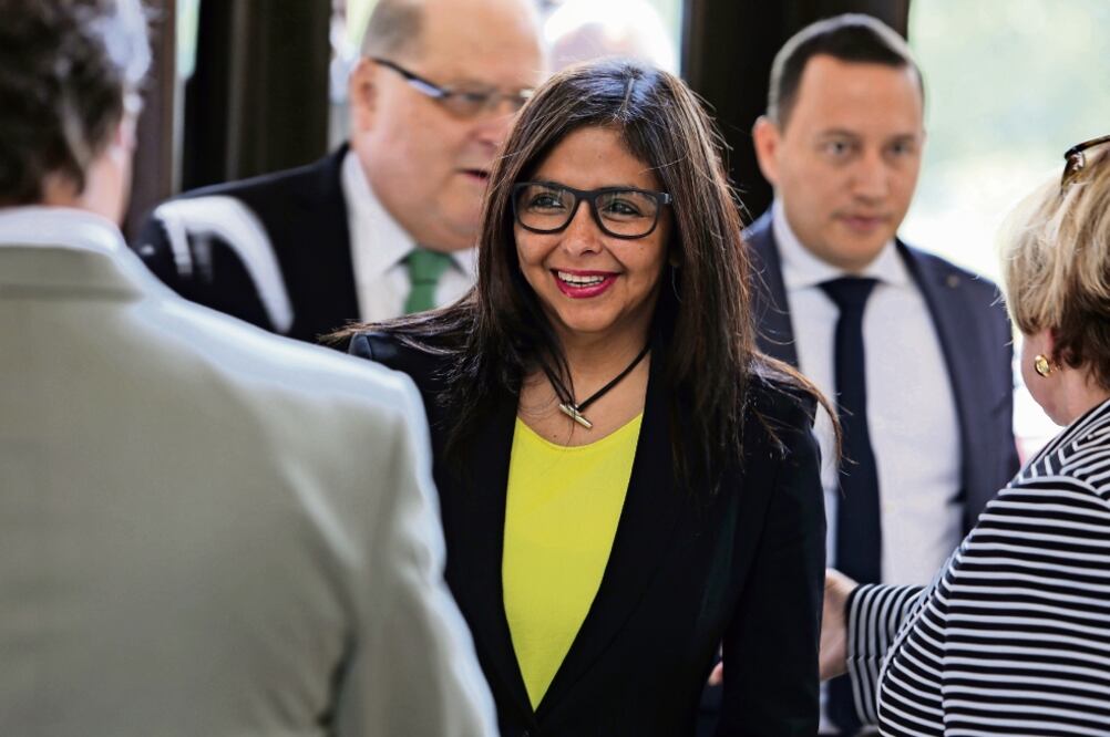 La ministra de Relaciones Exteriores de Venezuela, Delcy Rodríguez, cuestionó a México por los “maestros masacrados” en Oaxaca (EFE. OLIVER CONTRERAS)