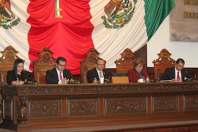 Diputados priístas de Coahuila piden al gobierno federal parar gasolinazo