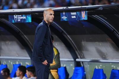 Guido Pizarro explota tras la eliminación; "Sí son varios penales que no cobran”, reclama por el arbitraje