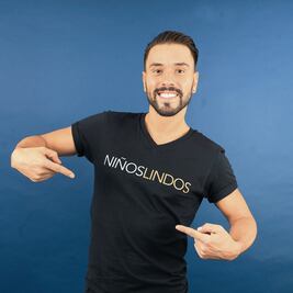 "Niños lindos" deja en silencio al público