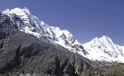 Al menos 7 soldados indios, mueren tras avalancha en el Himalaya